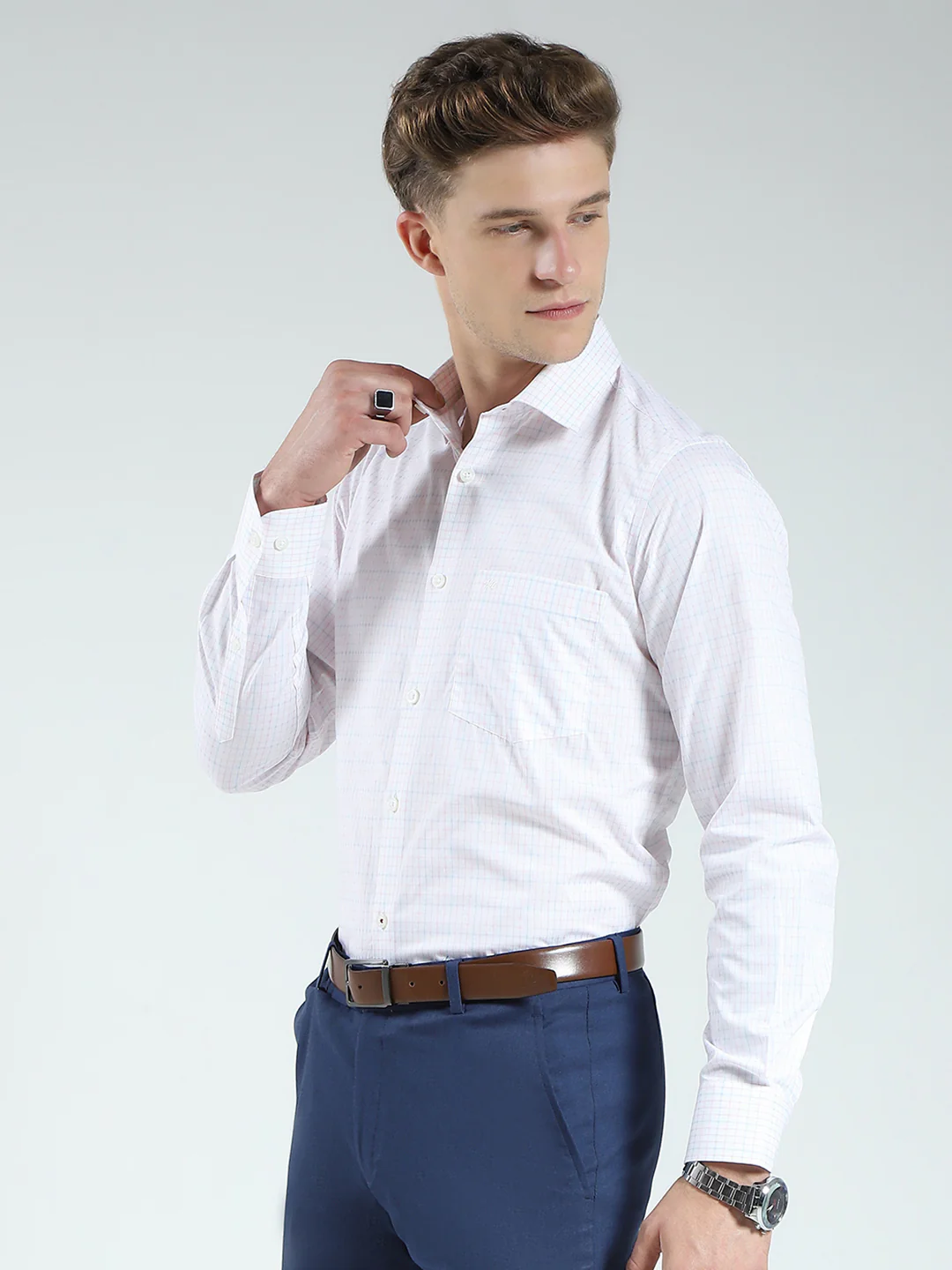 Men White Check Collar Full Sleeve Shirt - Image 3