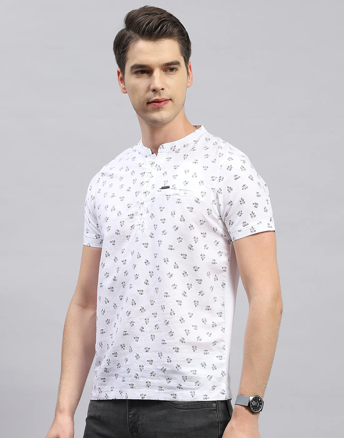 Men White Printed Band Collar Half Sleeve Kurta - Image 3