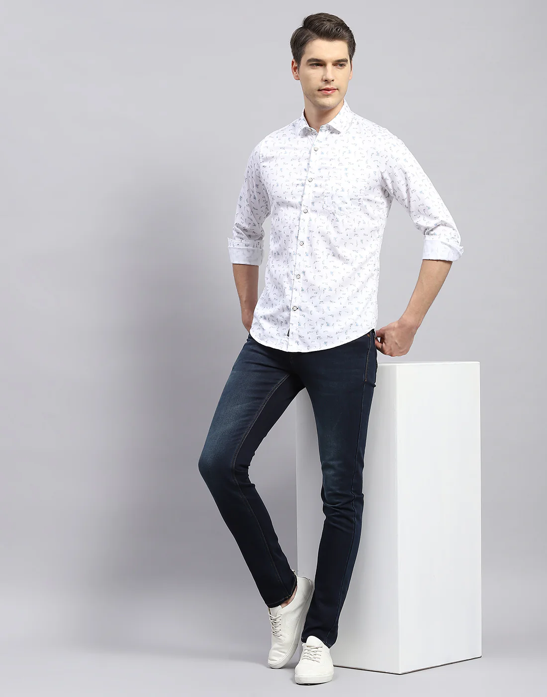 Men White Printed Collar Full Sleeve Shirt - Image 2