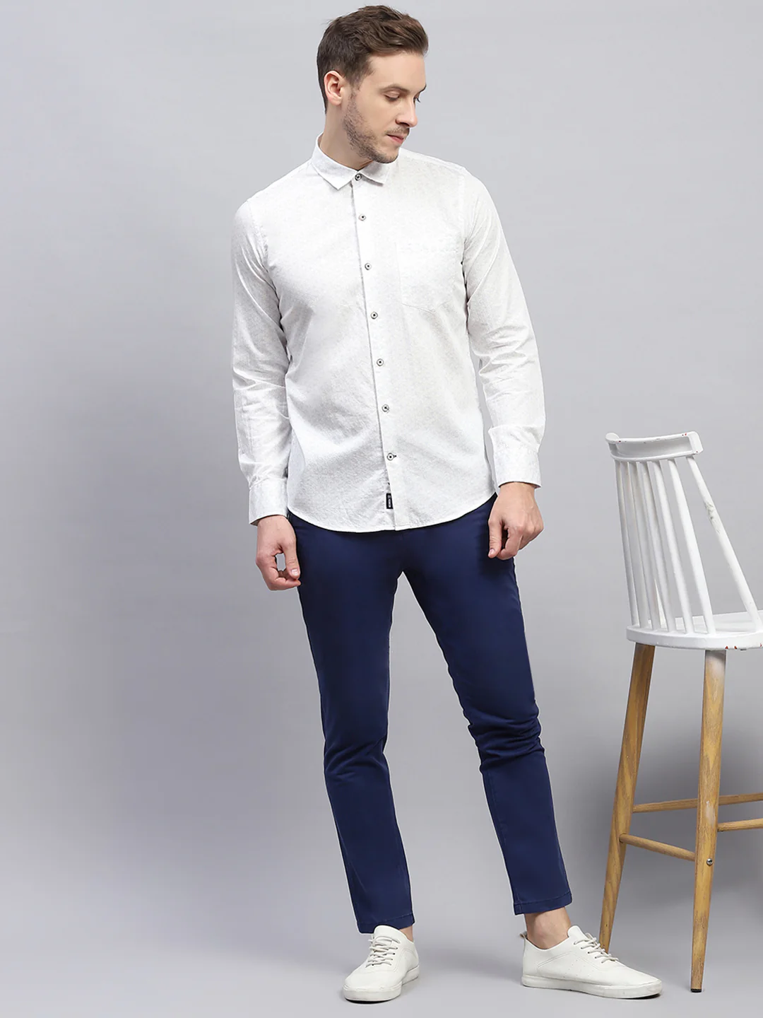 Men White Printed Collar Full Sleeve Shirt - Image 2