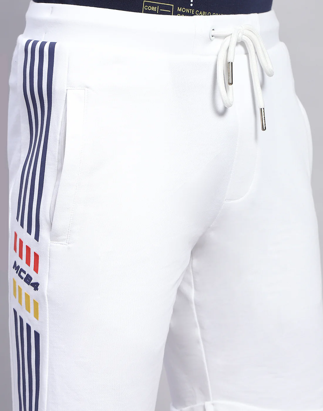 Men White Printed Regular Fit Bermuda - Image 6