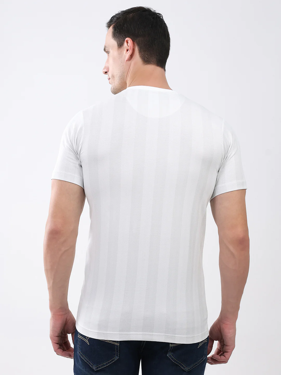 Men White Printed Round Neck Half Sleeve T-Shirt - Image 5