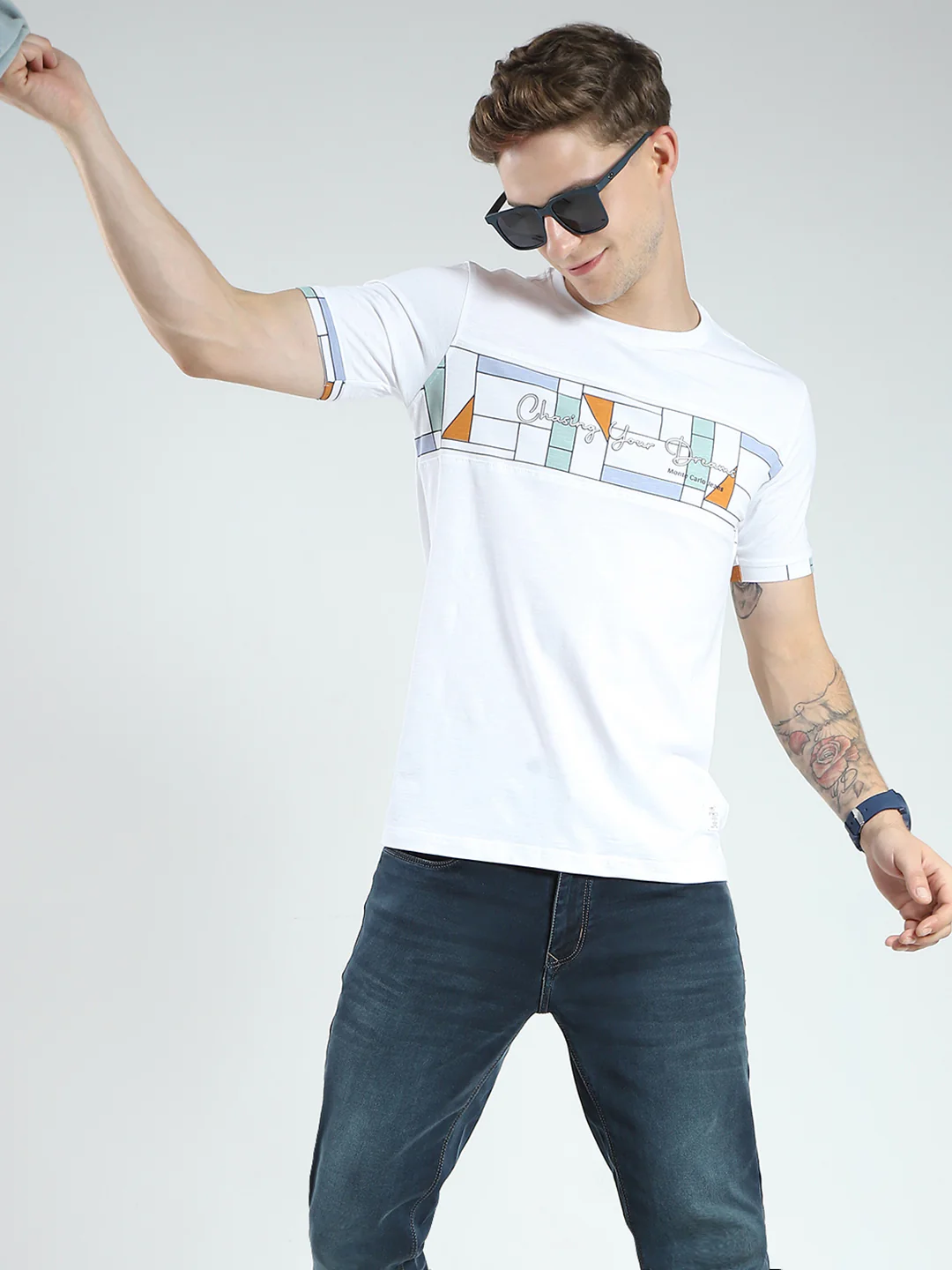 Men White Printed Round Neck Half Sleeve T-Shirt - Image 6