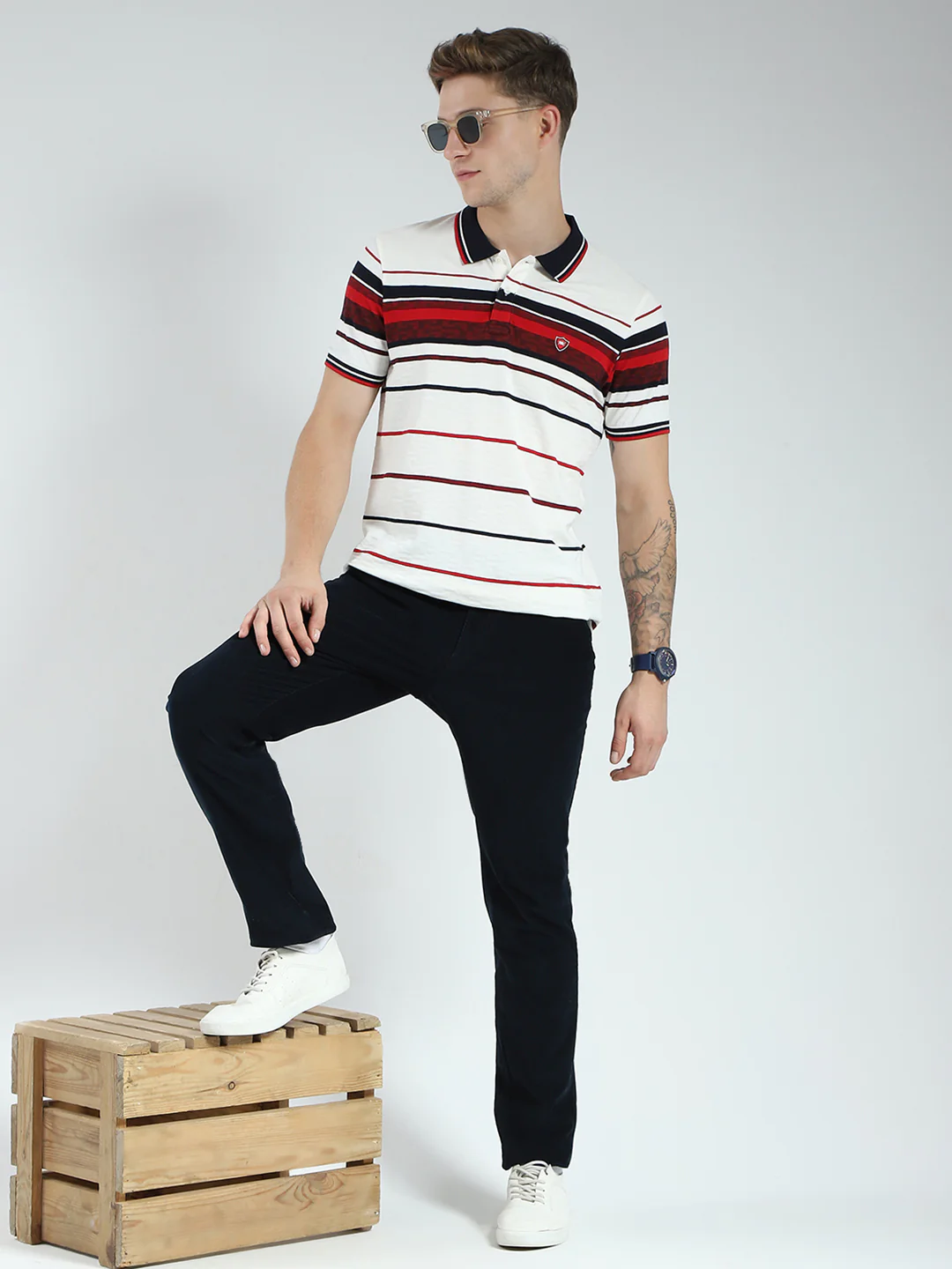 Men White & Red Stripe Collar Half Sleeve T-Shirt - Image 2