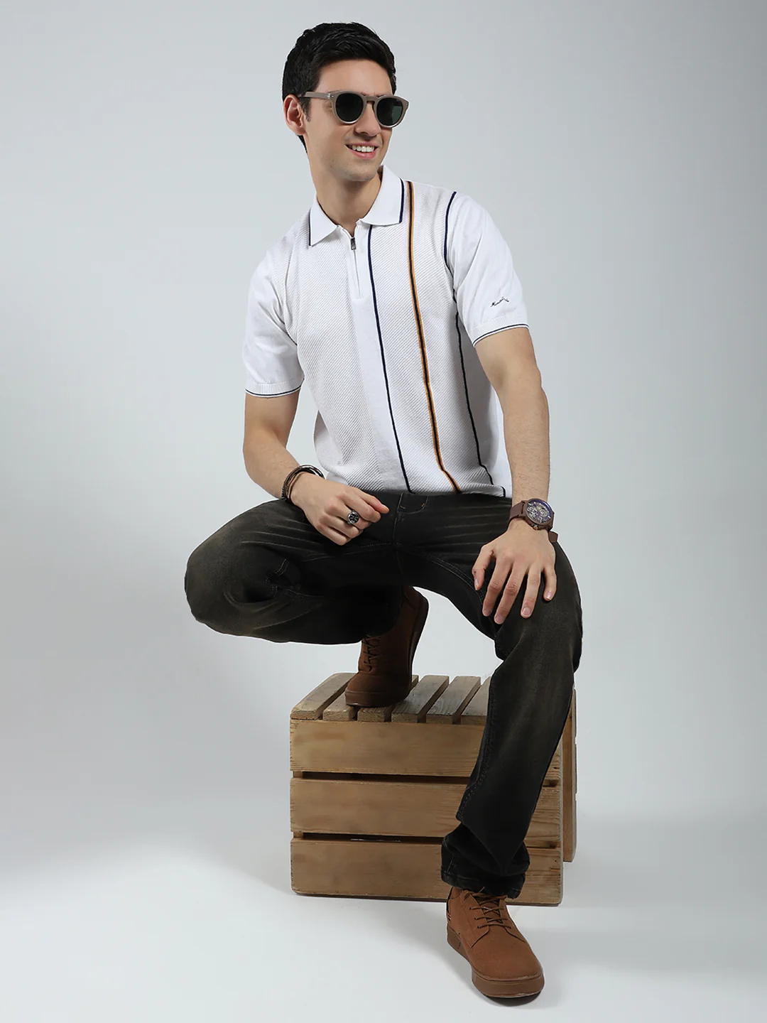 Men White Self Design Collar Half Sleeve T-Shirt - Image 2
