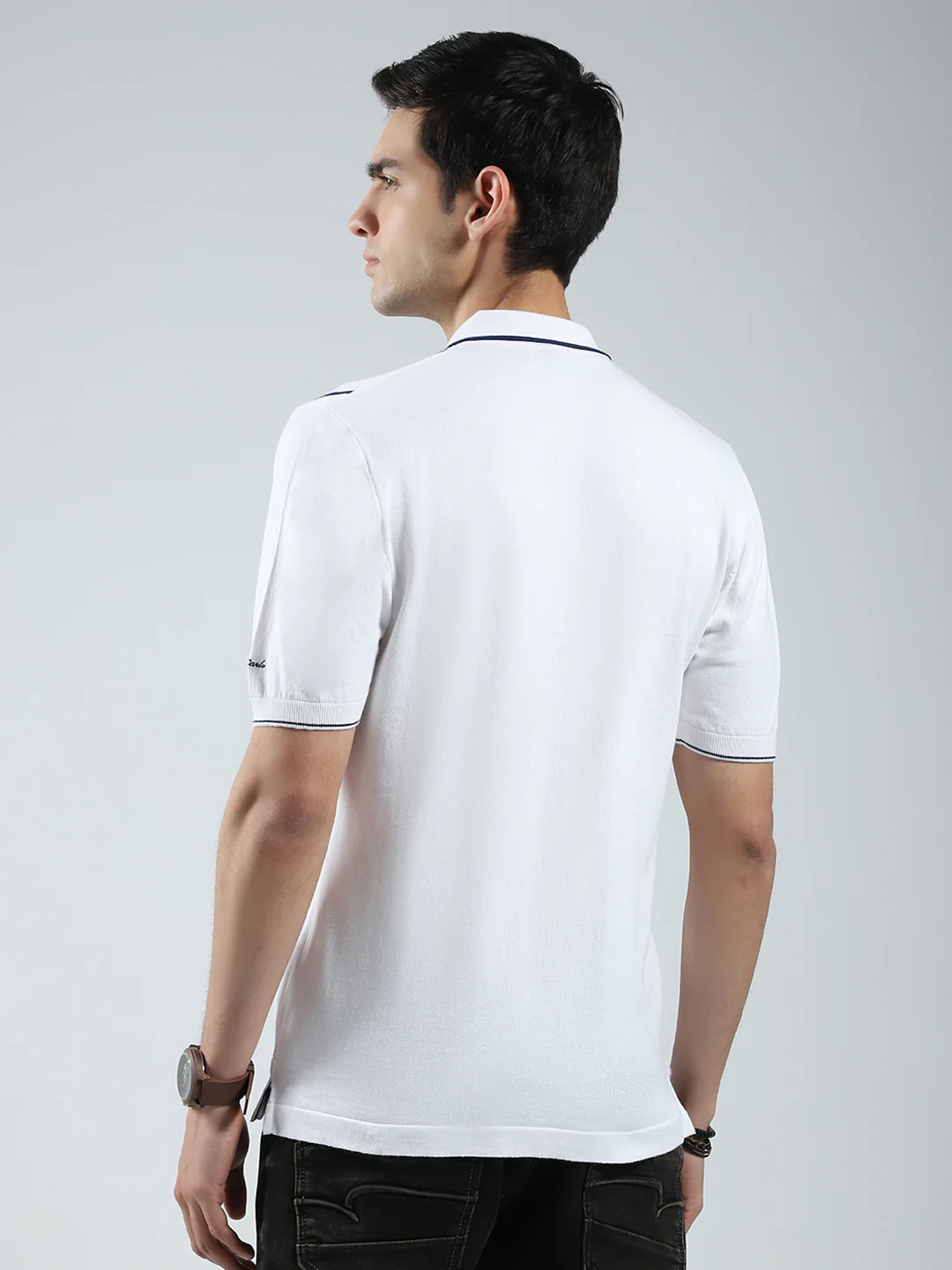 Men White Self Design Collar Half Sleeve T-Shirt - Image 5