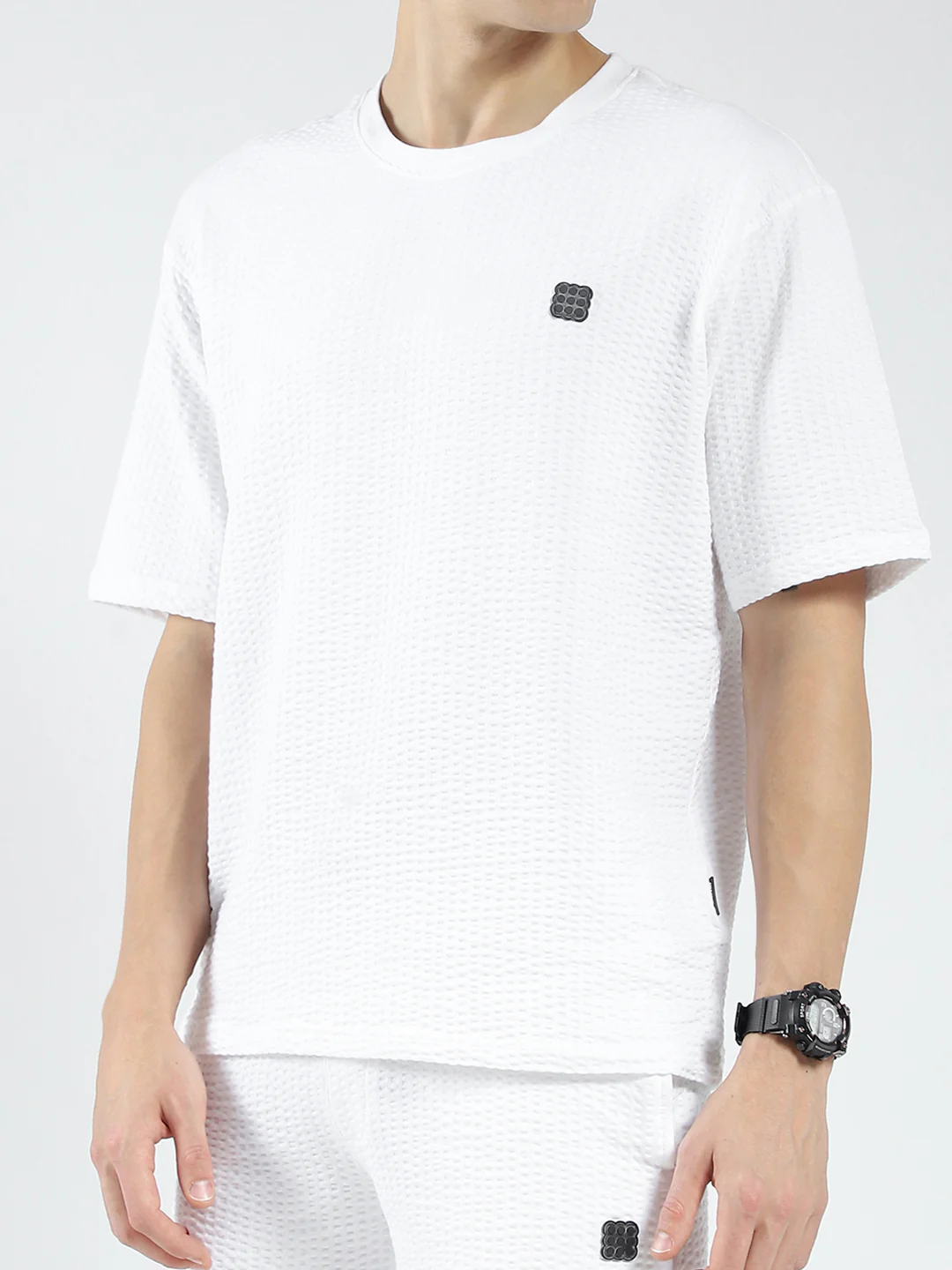 Rock.it Men White Self Design Round Neck Half Sleeve Shorts Set - Image 8