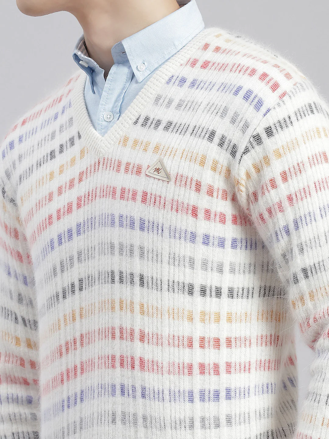 Men White Self Design V Neck Full Sleeve Sweaters/Pullovers - Image 6