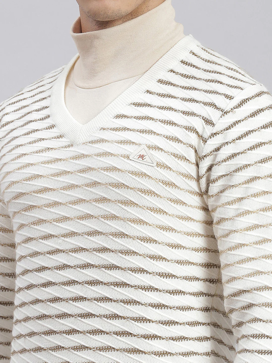 Men White Self Design V Neck Full Sleeve Sweaters/Pullovers - Image 7