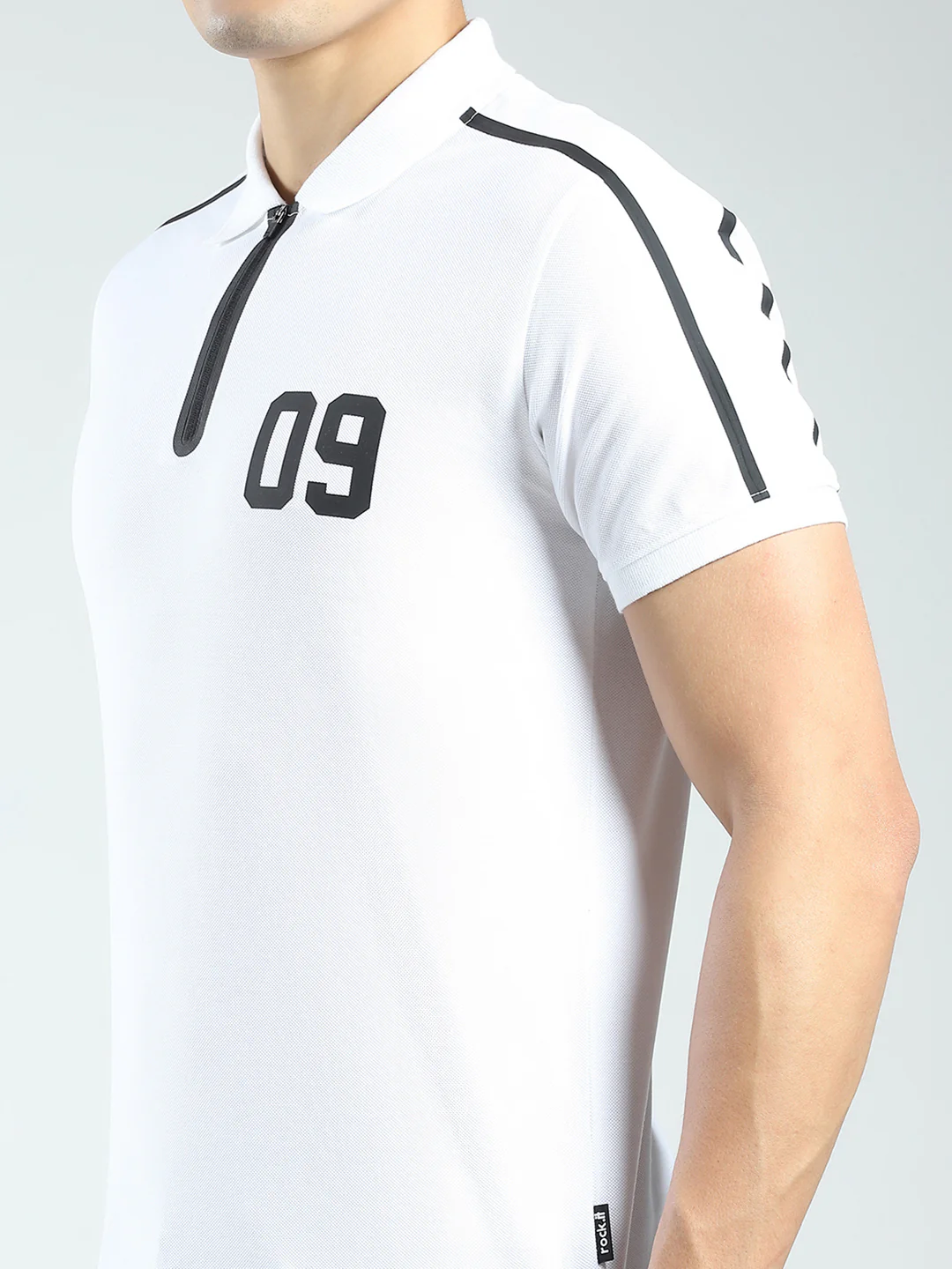 Rock.it Men White Solid Collar Half Sleeve T-Shirt - Image 6