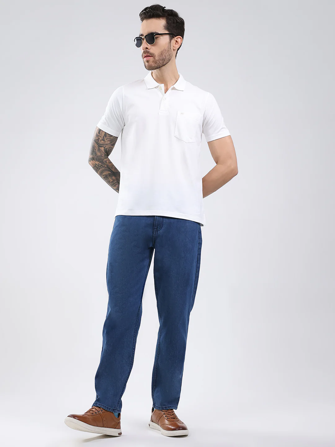 Men White Solid Collar Half Sleeve T-Shirt - Image 2
