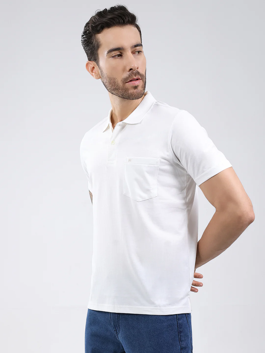 Men White Solid Collar Half Sleeve T-Shirt - Image 3