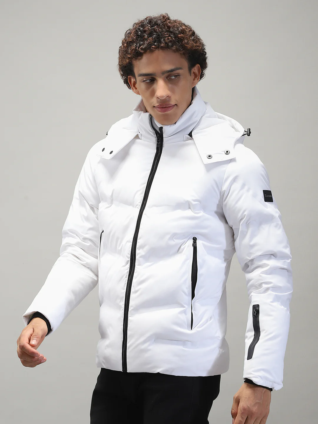 Men White Solid Hooded Full Sleeve Jacket - Image 3