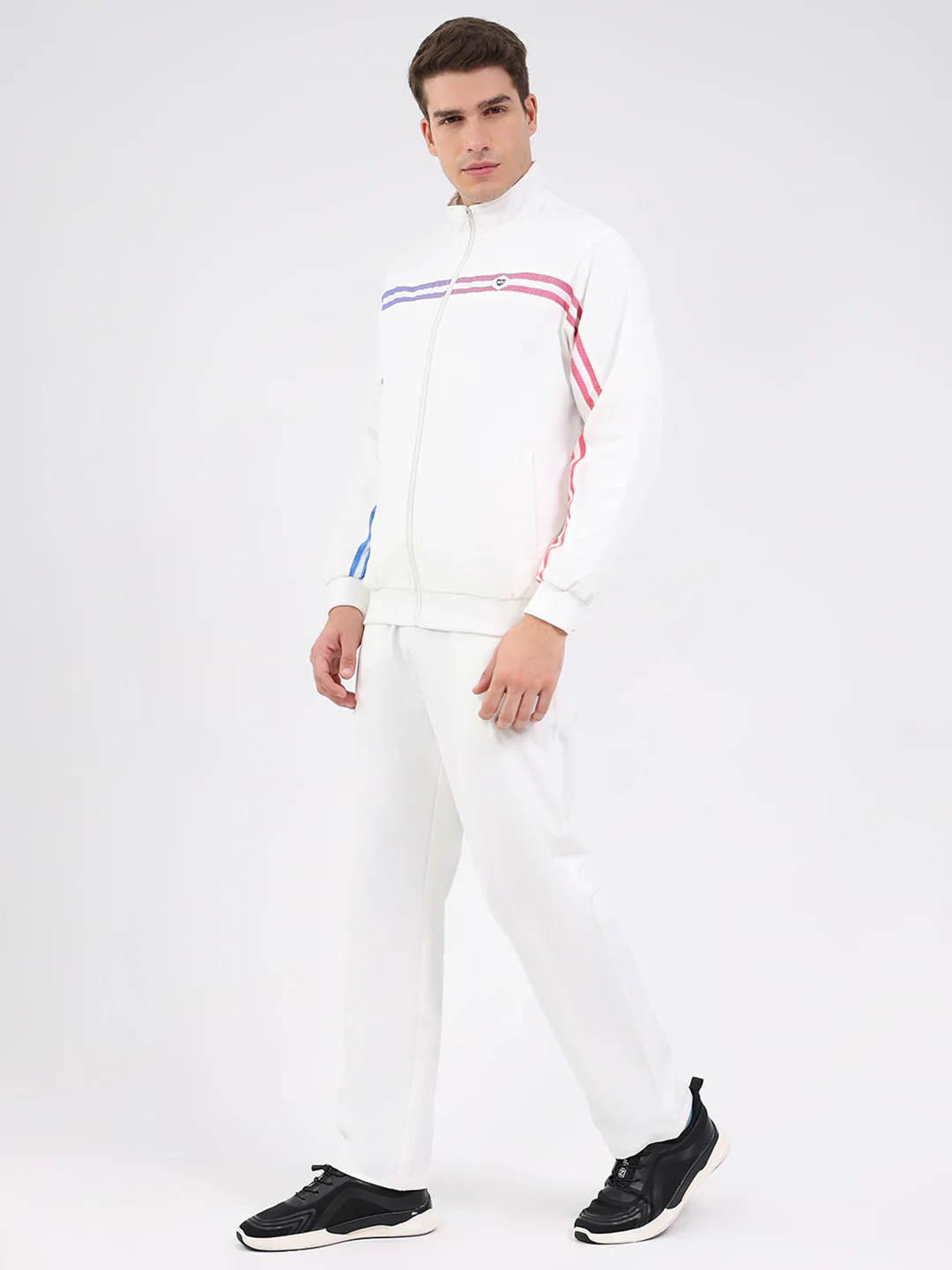 Men White Solid Mock Neck Full Sleeve Winter Tracksuit - Image 3