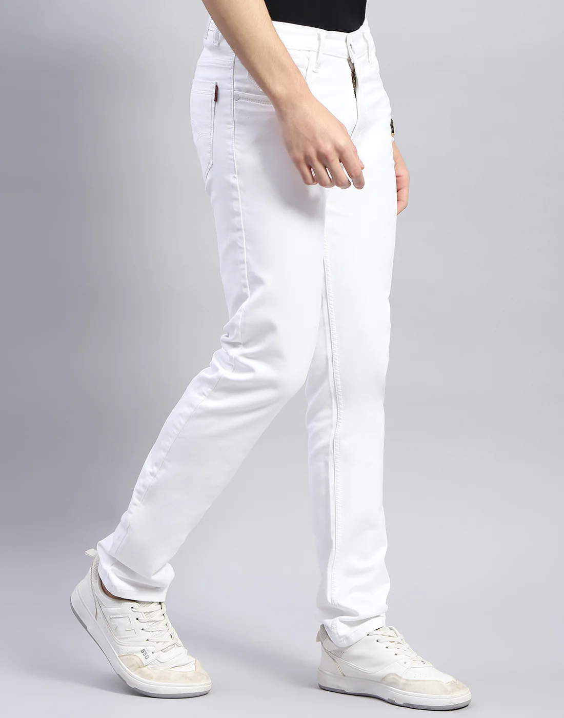 Men White Solid Narrow Fit Denim - Image 4