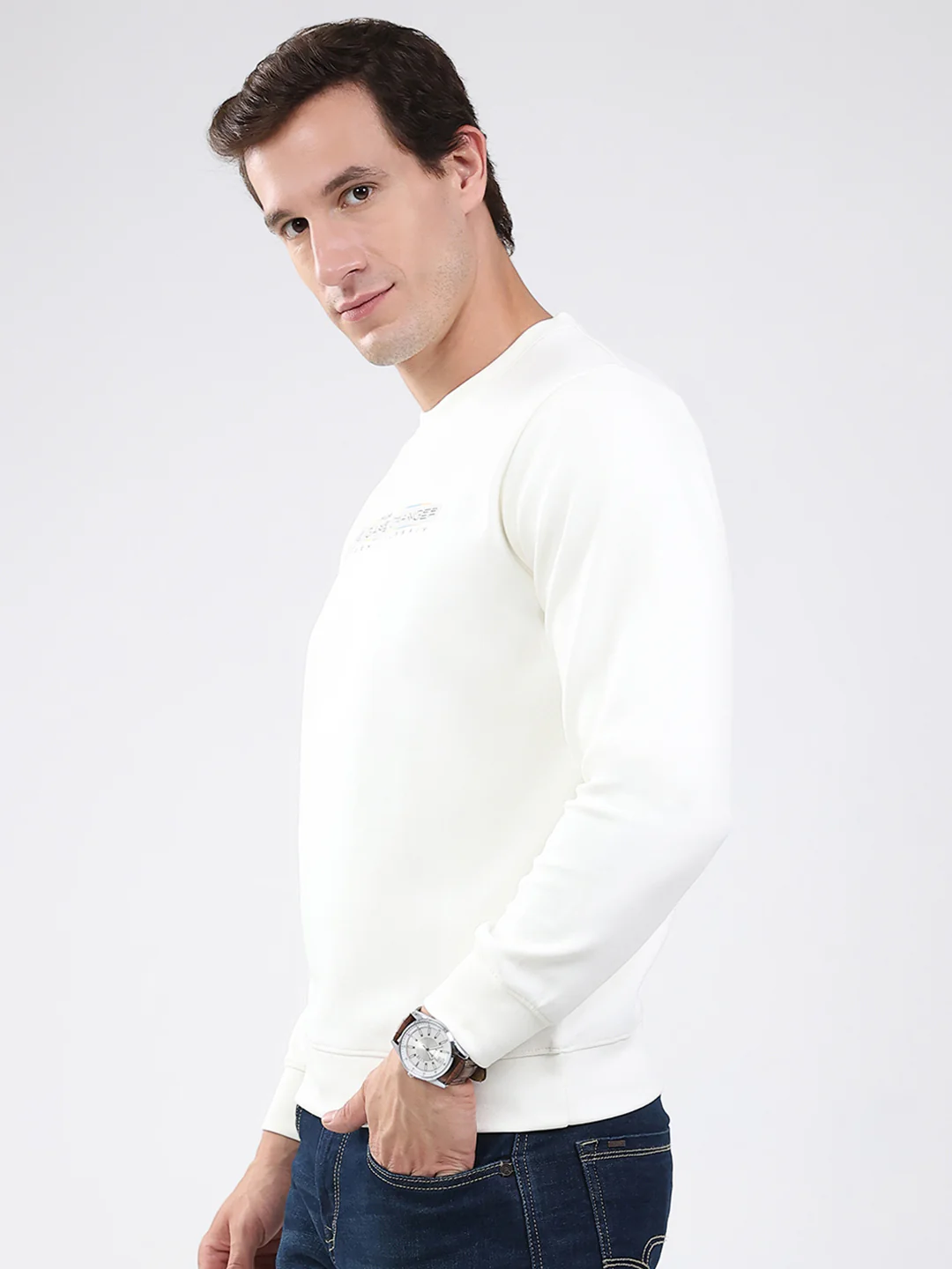 Men White Solid Round Neck Full Sleeve Sweatshirt - Image 3
