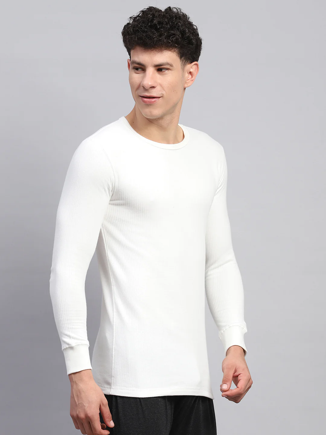 Men White Solid Round Neck Full Sleeve Thermal Vest - Image 4