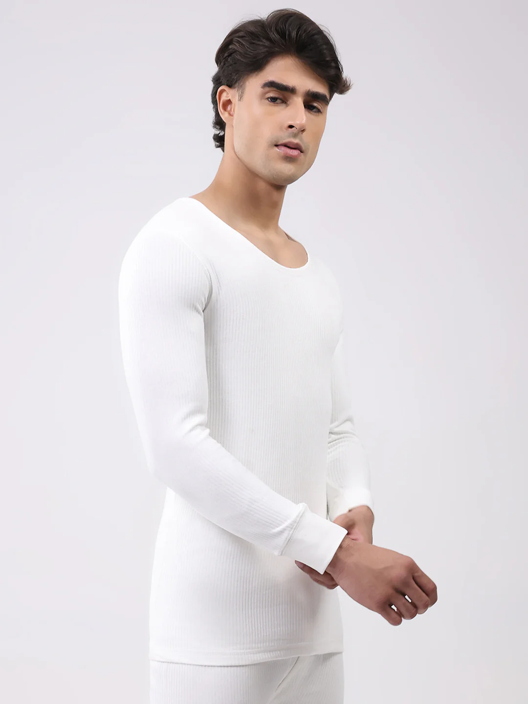 Men White Solid Round Neck Full Sleeve Thermal Vest - Image 4