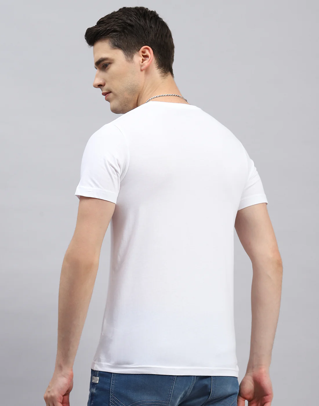 Men White Solid Round Neck Half Sleeve T-Shirt (Pack of 3) - Image 9