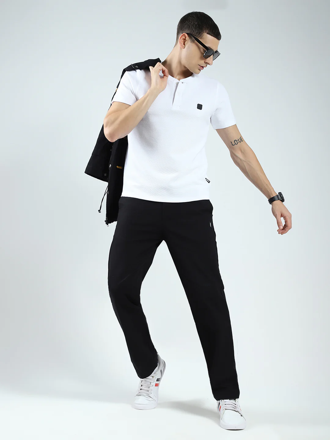 Rock.it Men White Solid Round Neck Half Sleeve T-Shirt - Image 2