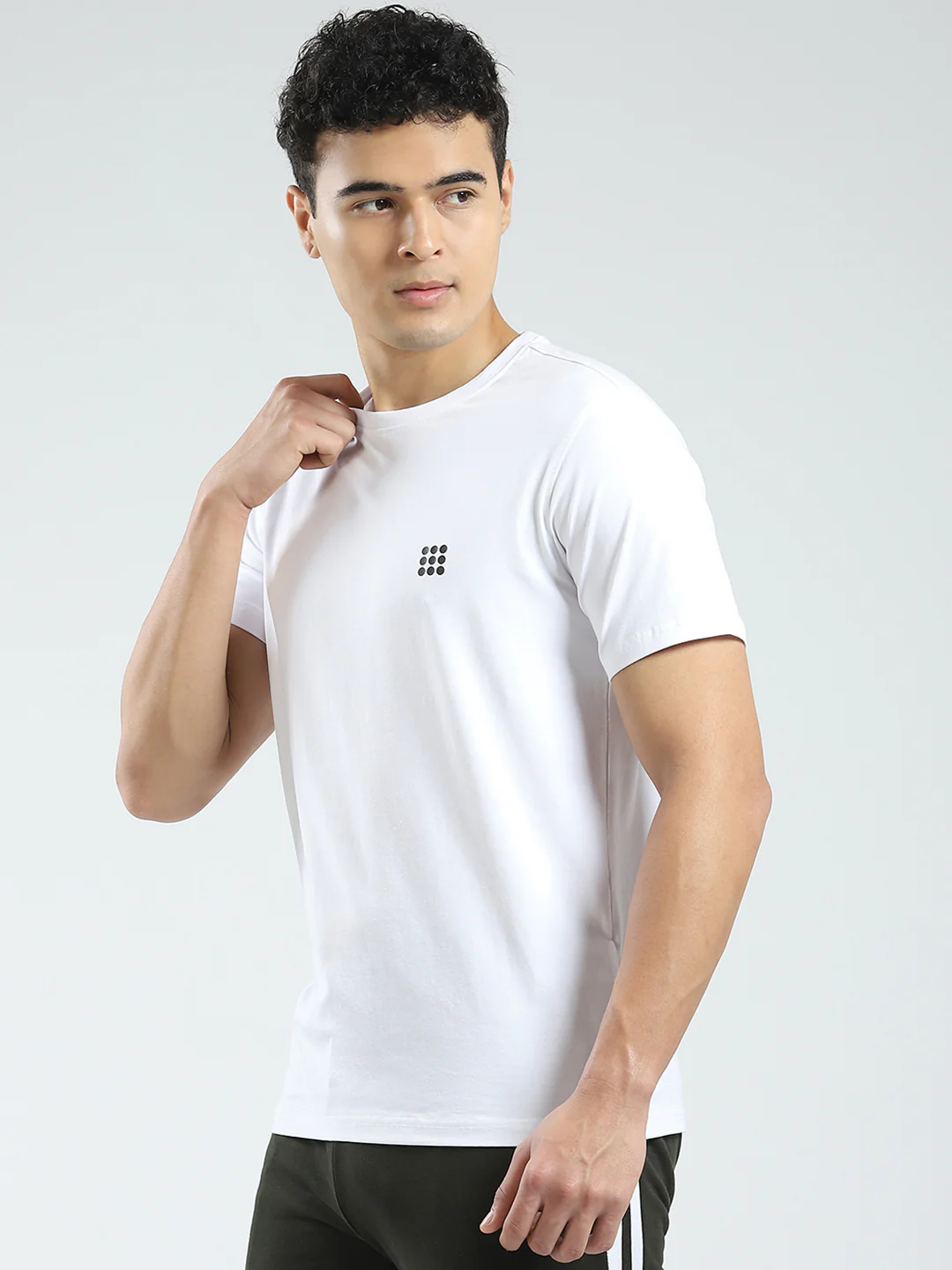 Rock.it Men White Solid Round Neck Half Sleeve T-Shirt - Image 3