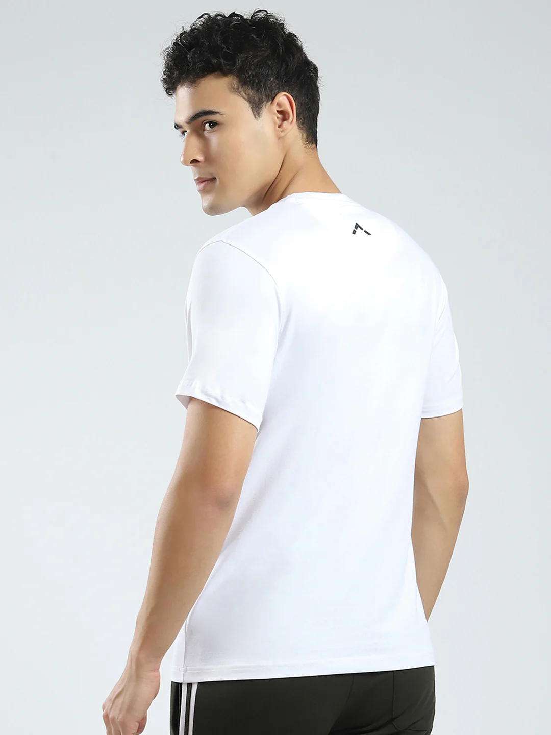 Rock.it Men White Solid Round Neck Half Sleeve T-Shirt - Image 5