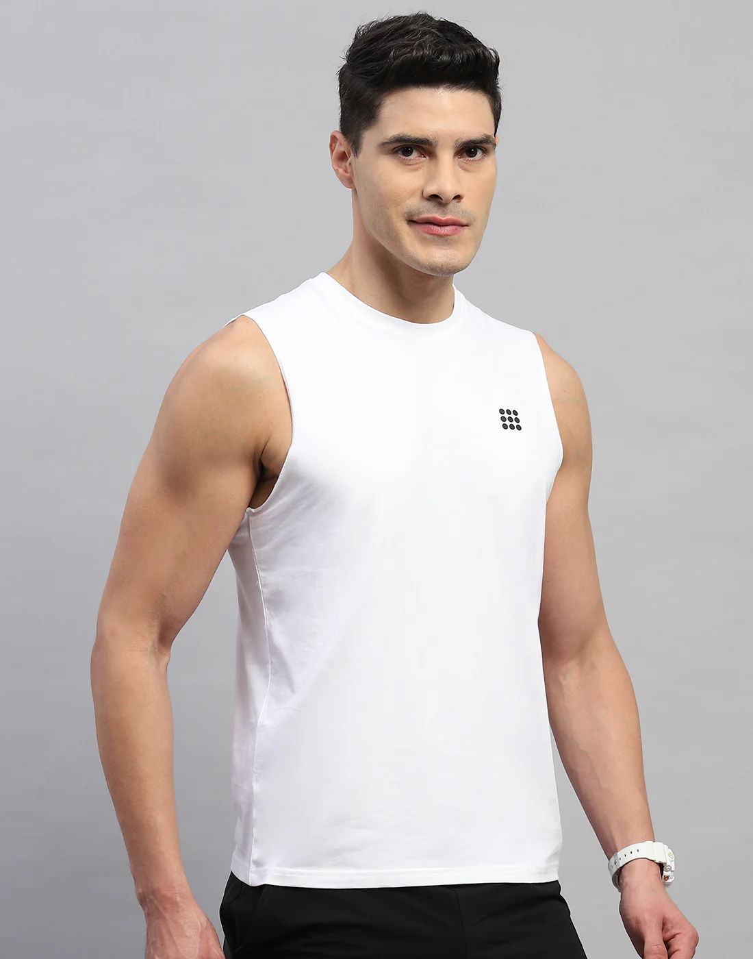 Rock.it Men White Solid Round Neck Sleeveless T-Shirt - Image 4