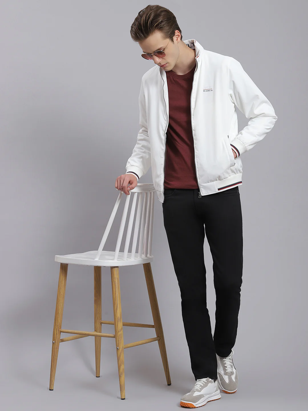 Men White Solid Stand Collar Full Sleeve Jacket