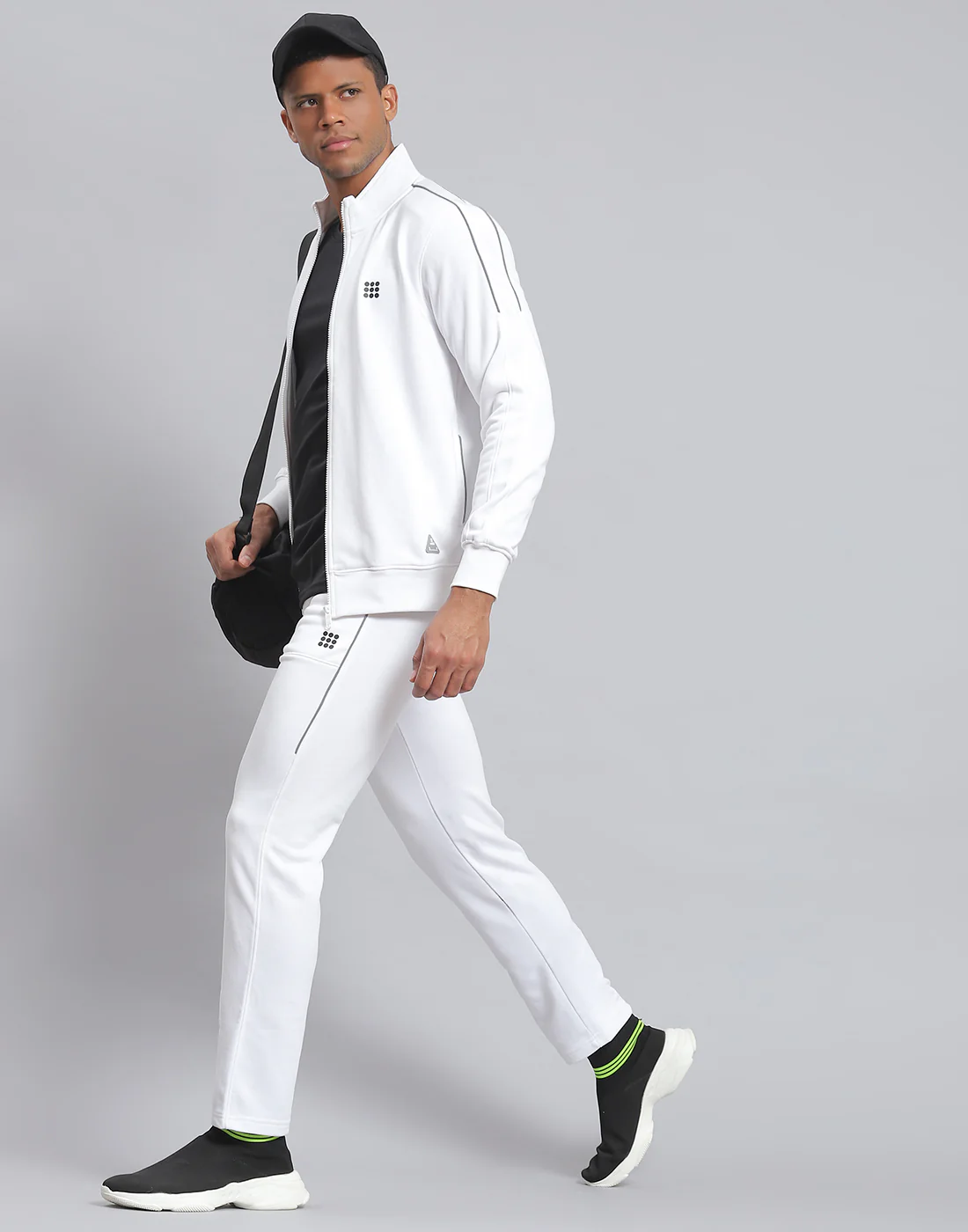 Rock.it Men White Solid Stand Collar Full Sleeve Tracksuit