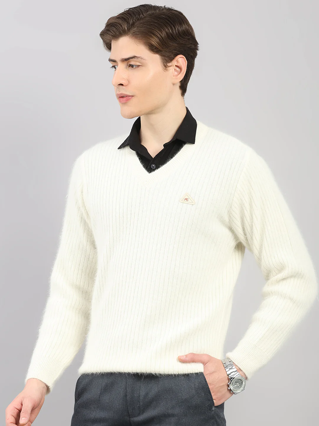 Men White Solid V Neck Full Sleeve Pullover - Image 3
