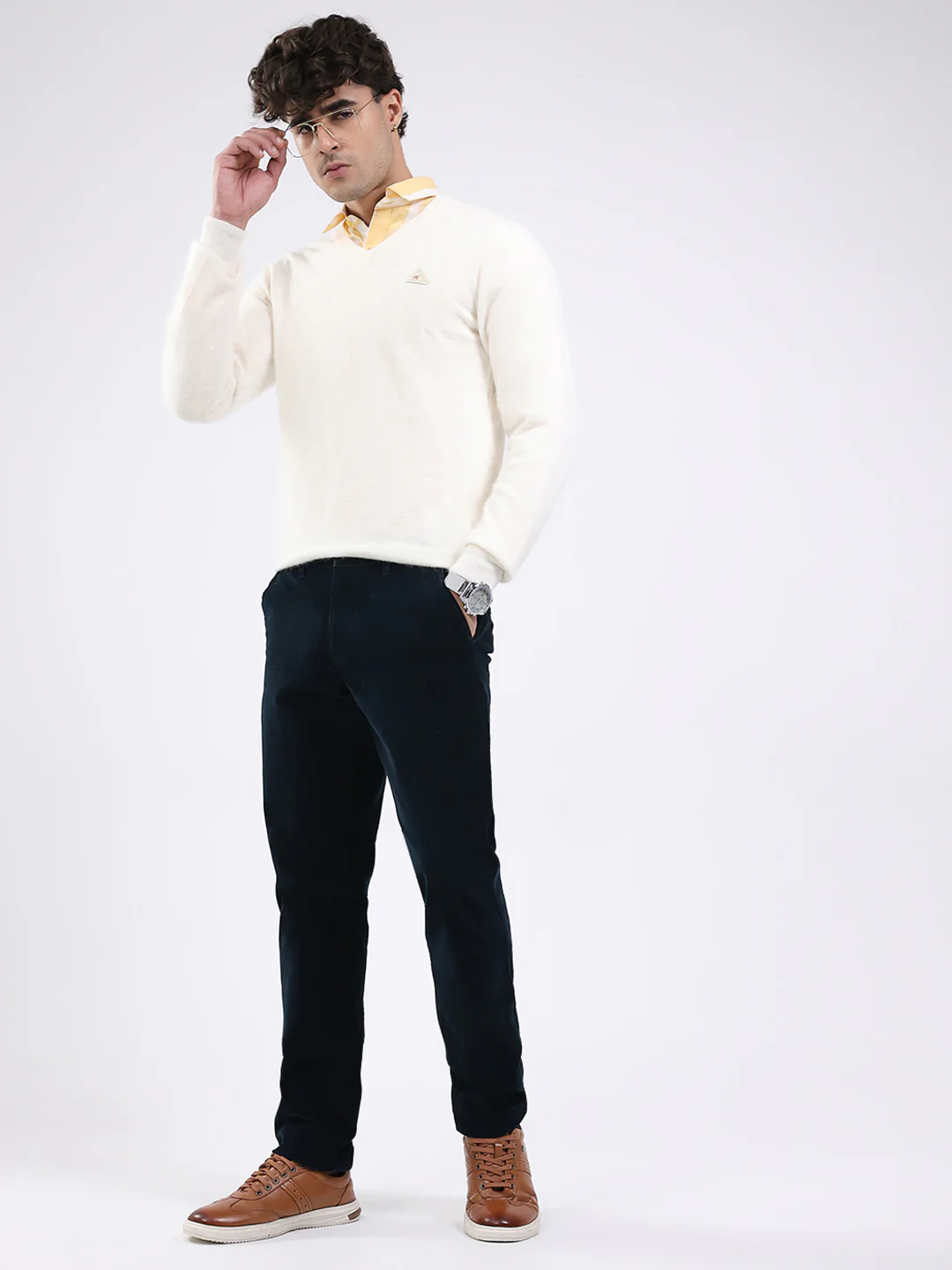 Men White Solid V Neck Full Sleeve Pullover - Image 2