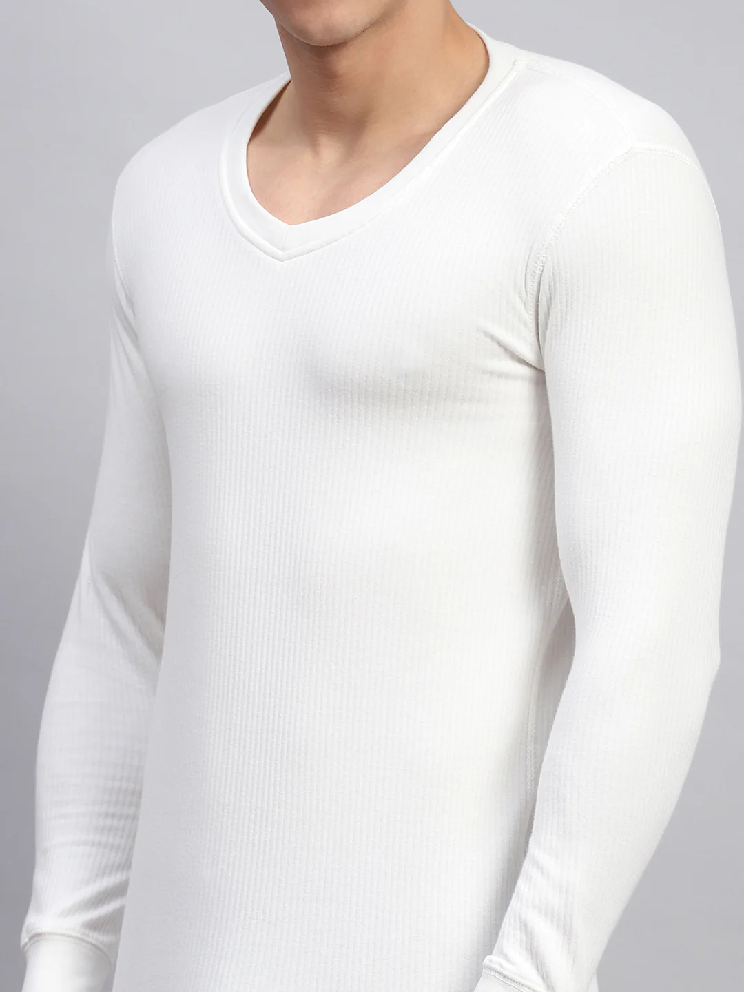Men White Solid V Neck Full Sleeve Thermal Vest - Image 6