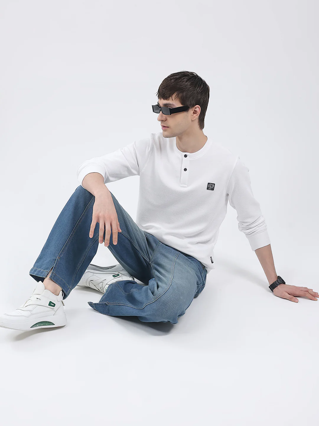 Rock.it Men White Solid Round Neck Full Sleeve Winter T-Shirt - Image 2