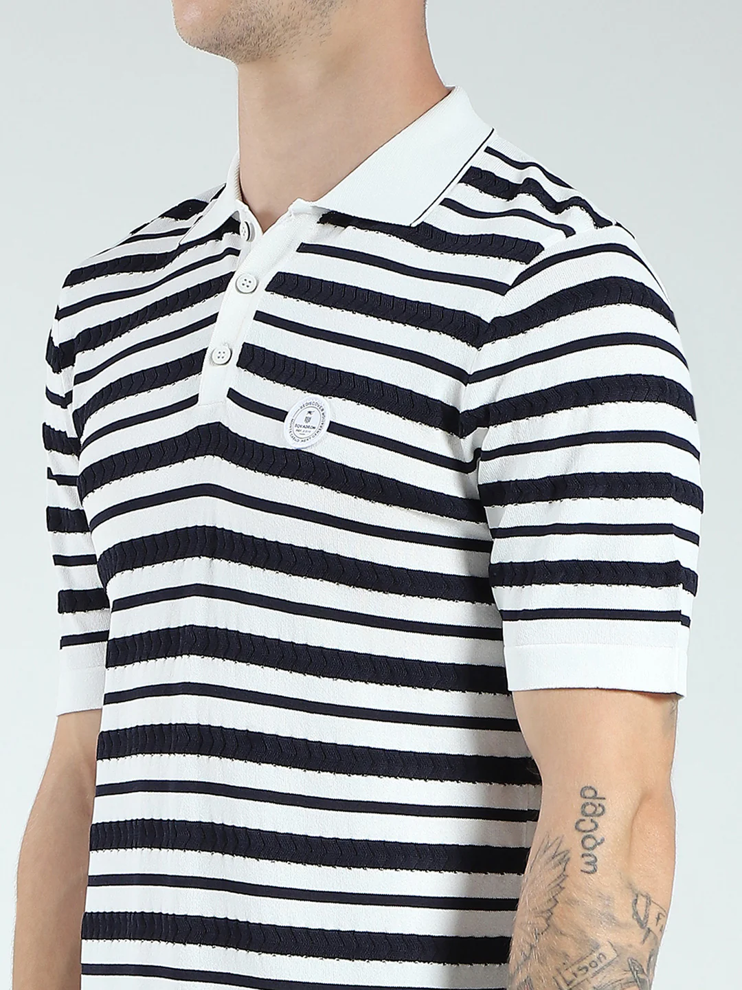 Men White Stripe Collar Half Sleeve T-Shirt - Image 6