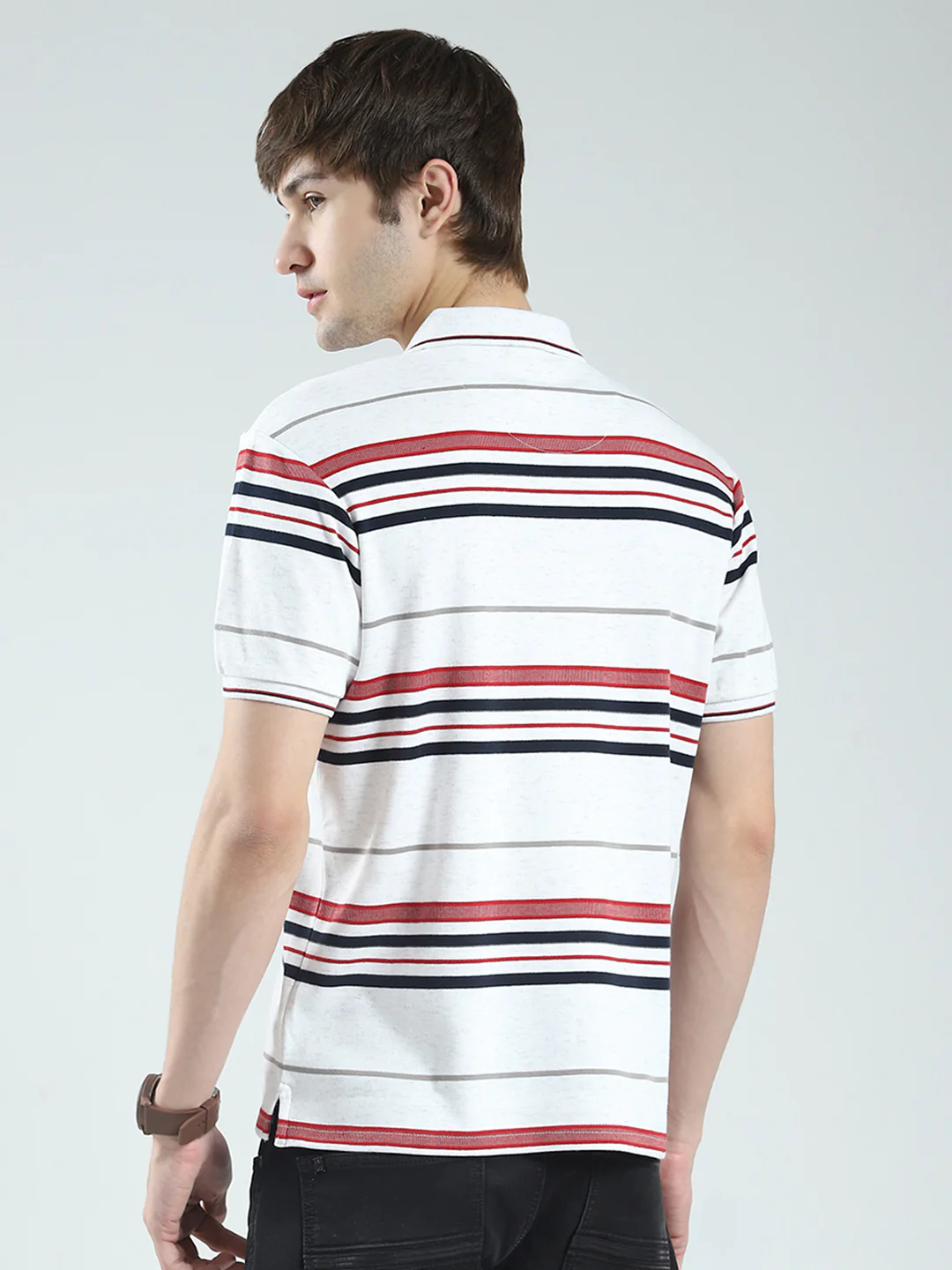 Men White Stripe Collar Half Sleeve T-Shirt - Image 5