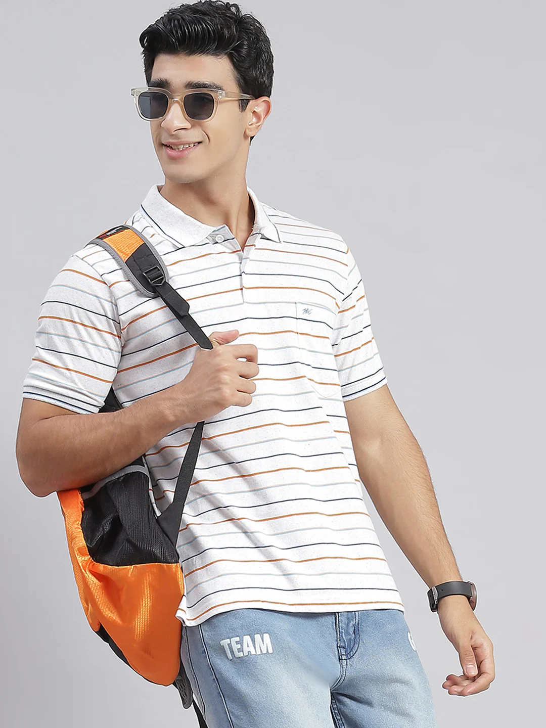 Men White Stripe Collar Half Sleeve T-Shirts - Image 2