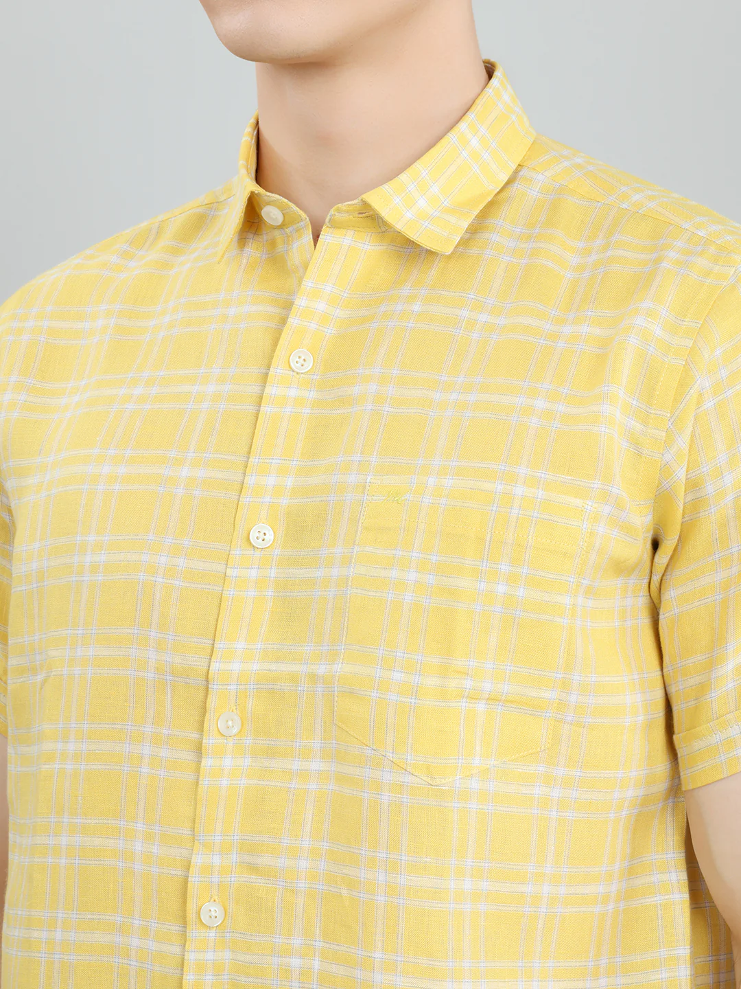 Men Yellow Check Collar Half Sleeve Shirt - Image 4