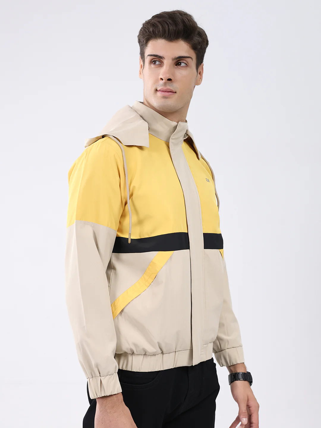 Men Yellow Colourblocked Hooded Full Sleeve Jacket - Image 4
