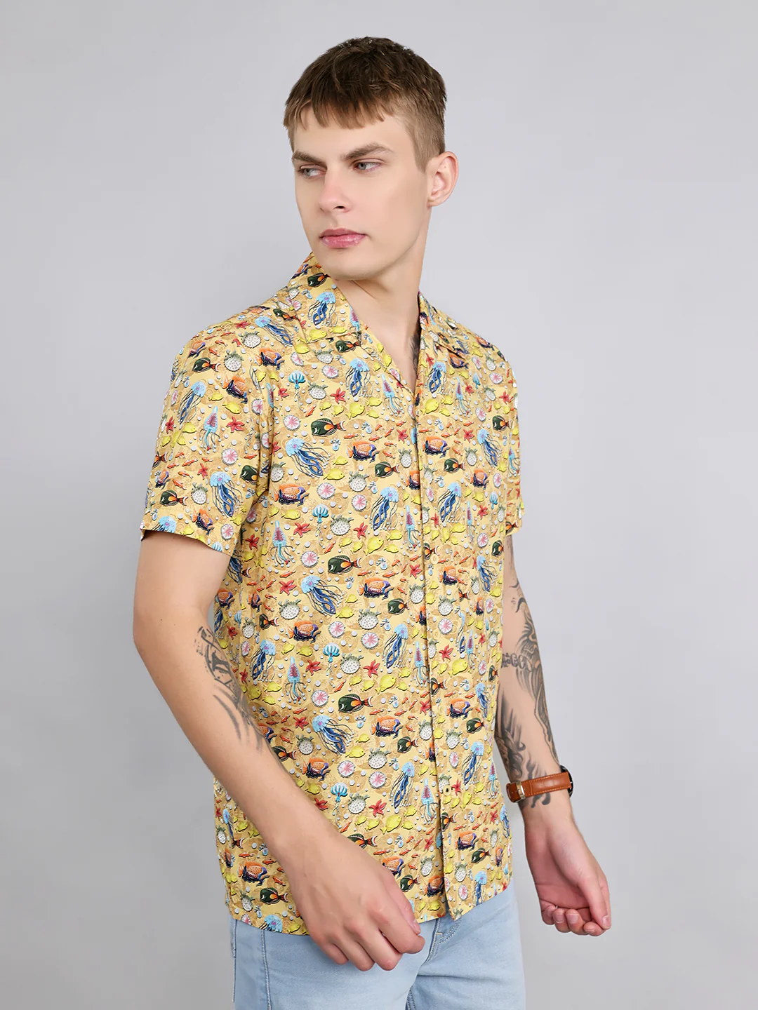 Men Yellow Printed Collar Half Sleeve Shirt - Image 2