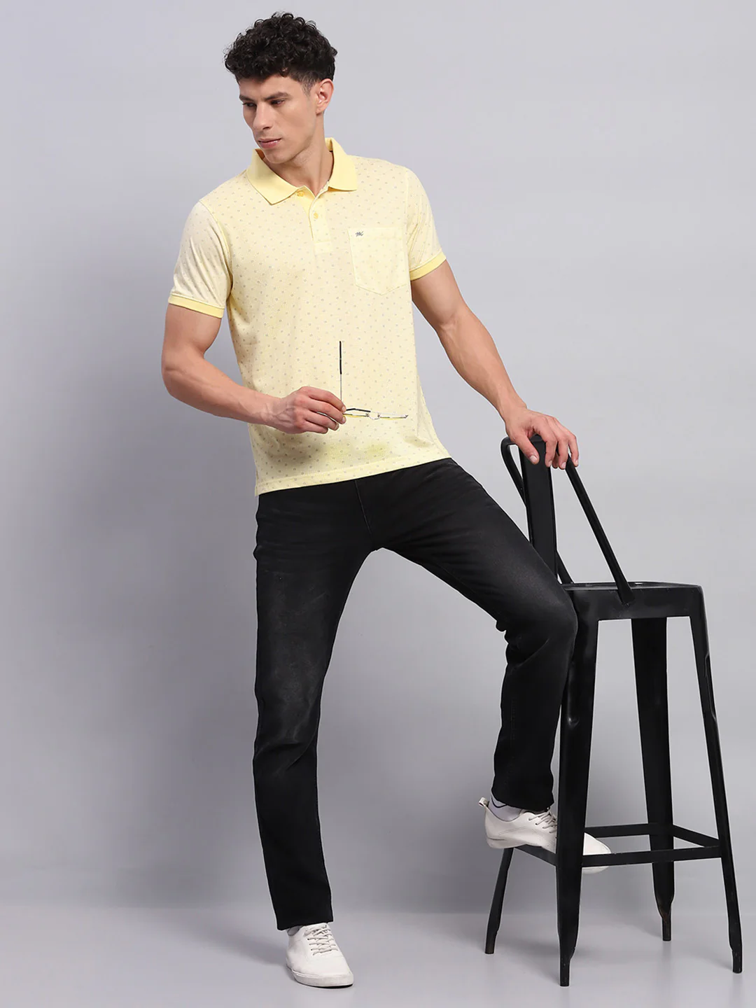 Men Yellow Printed Collar Half Sleeve T-Shirt - Image 2