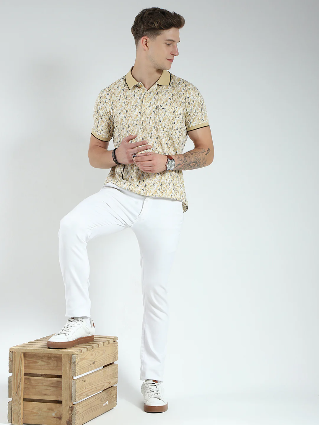 Men Yellow Printed Collar Half Sleeve T-Shirt - Image 2