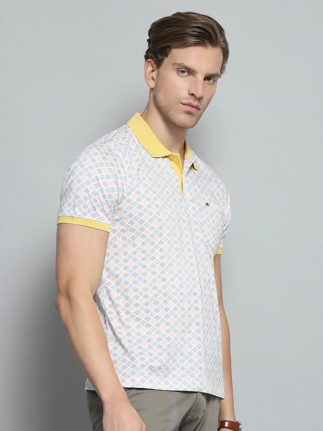 Men Yellow Printed Collar Half Sleeve T-Shirt - Image 4