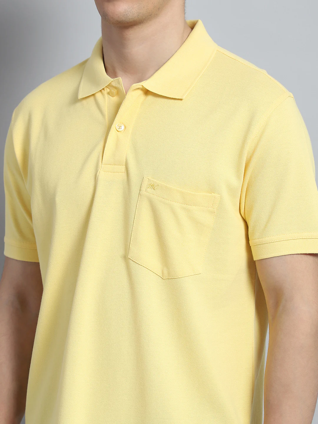 Men Yellow Solid Collar Half Sleeve T-Shirt - Image 7