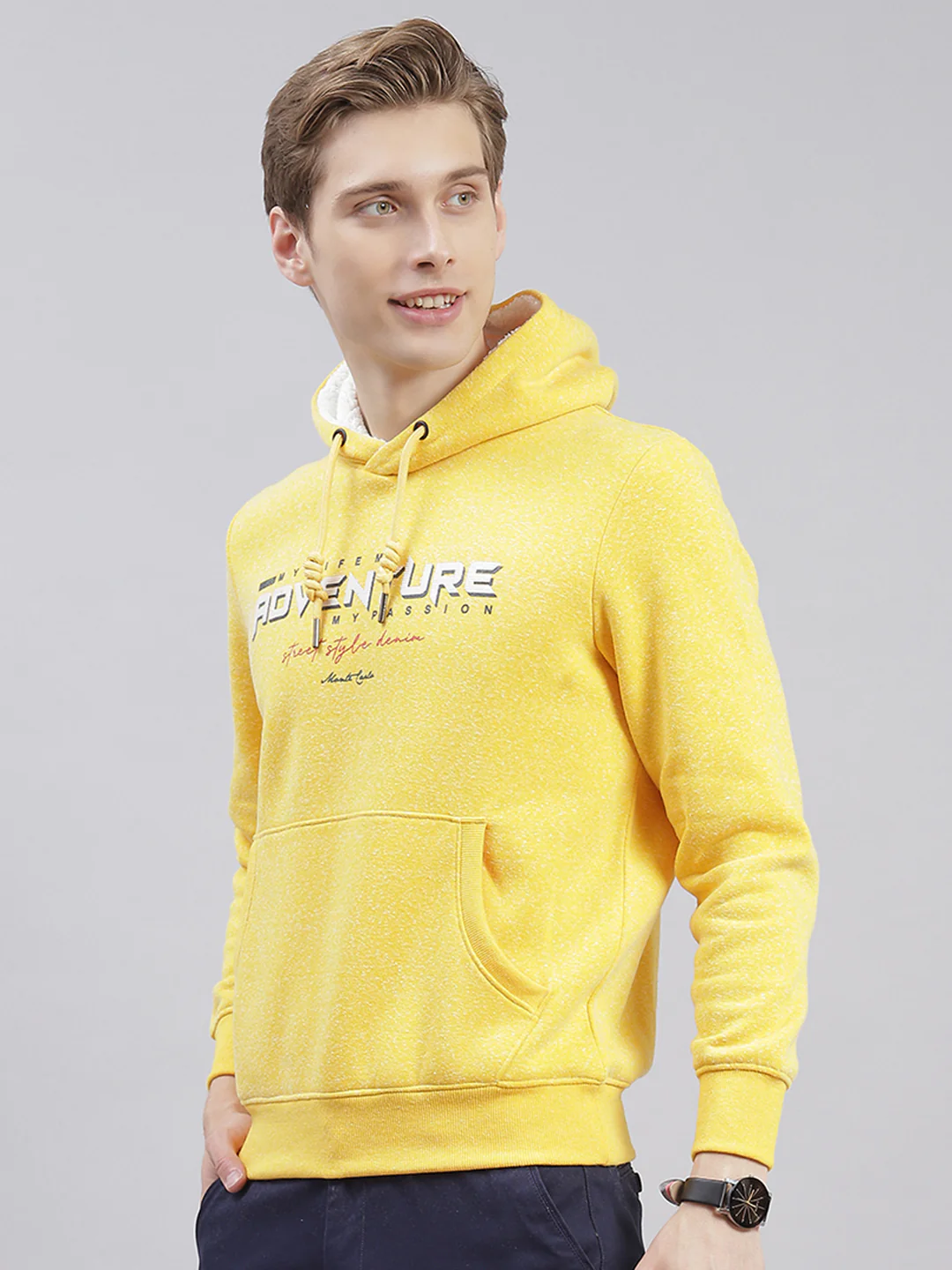 Men Yellow Solid Hooded Full Sleeve Sweatshirts - Image 4