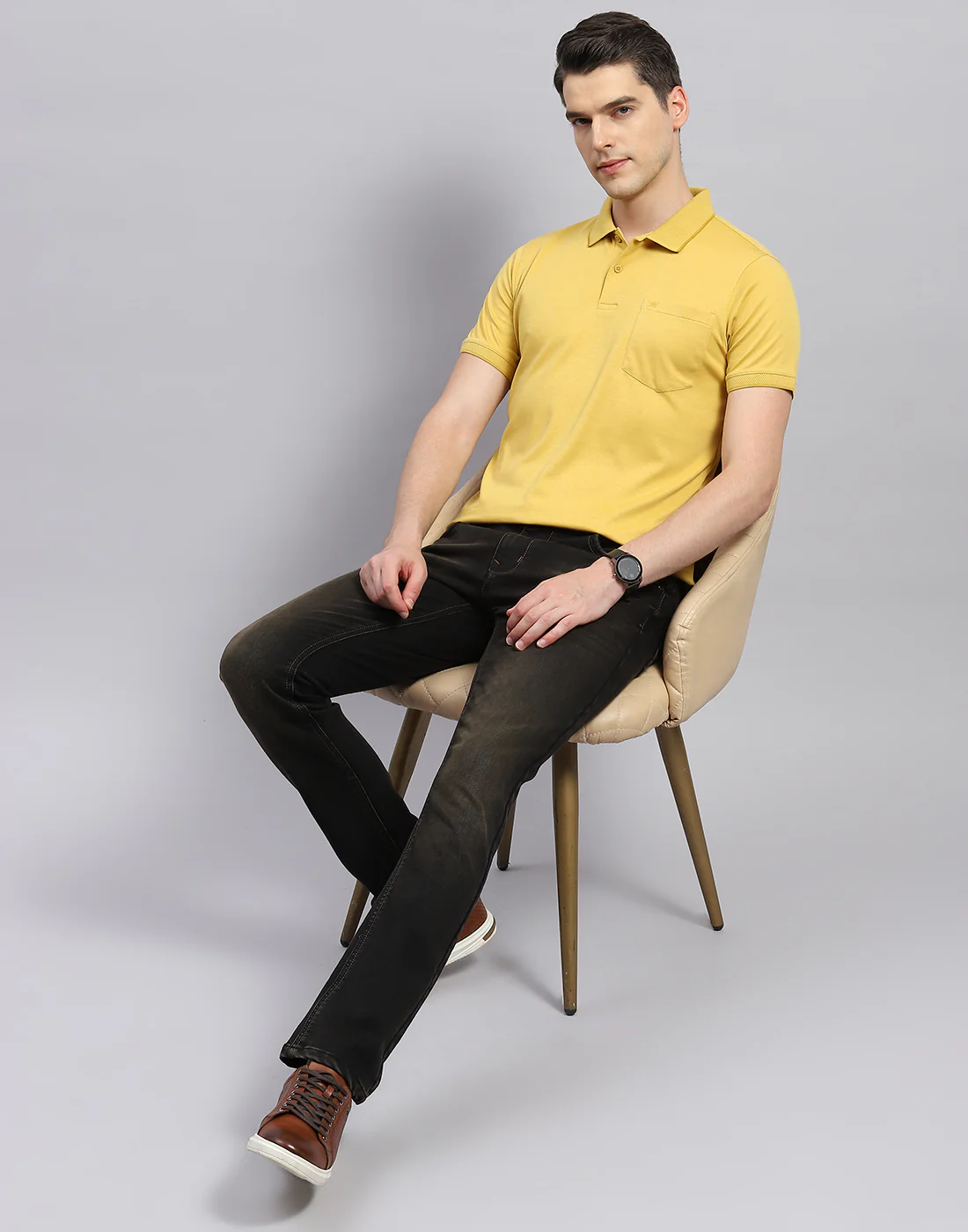 Men Yellow Solid Polo Collar Half Sleeve T-Shirt - Image 2