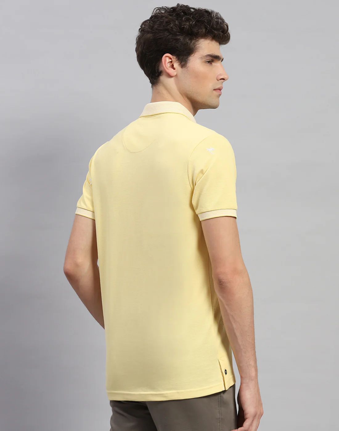 Men Yellow Solid Polo Collar Half Sleeve T-Shirt - Image 5