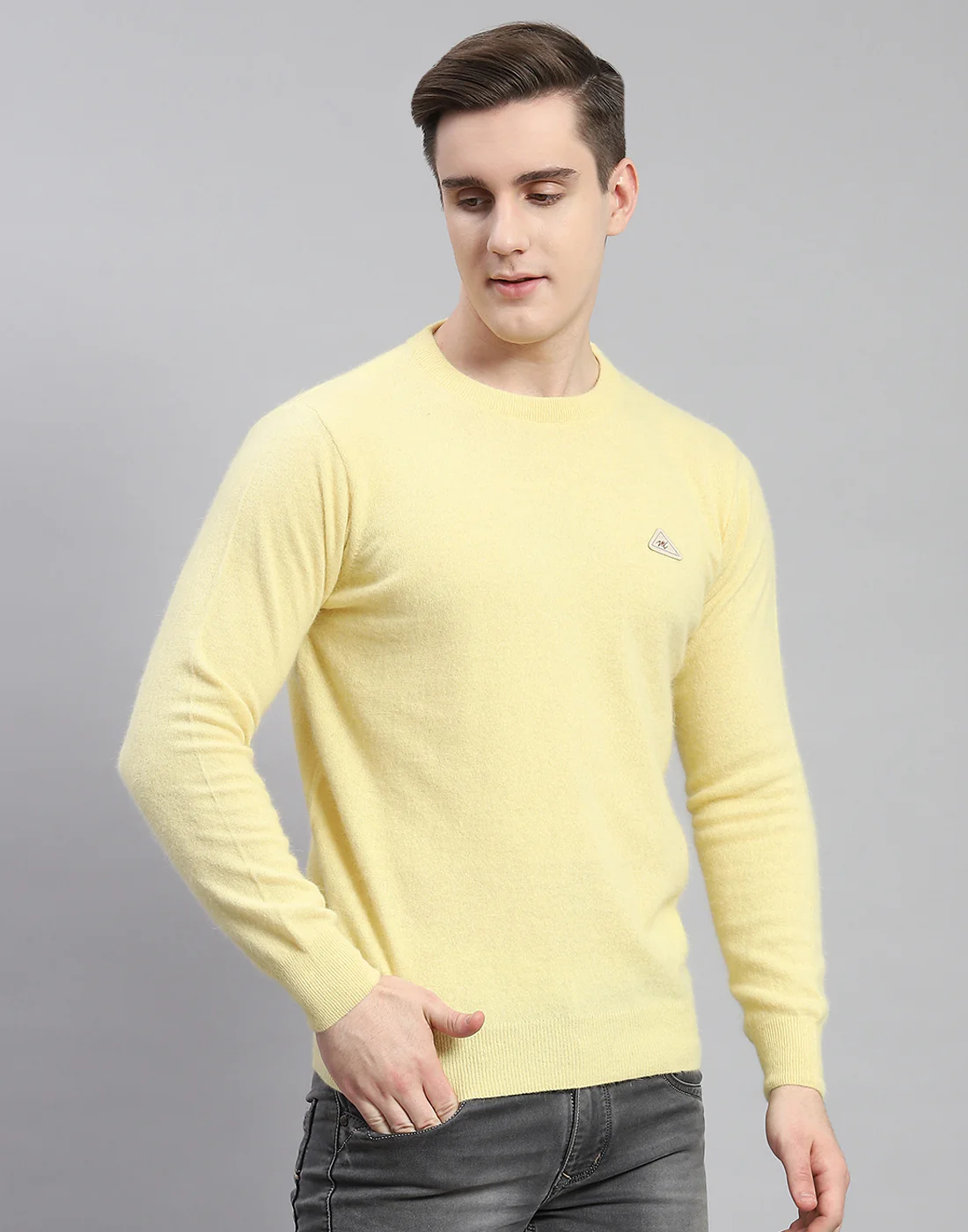 Men Yellow Solid Round Neck Full Sleeve Pullover - Image 4