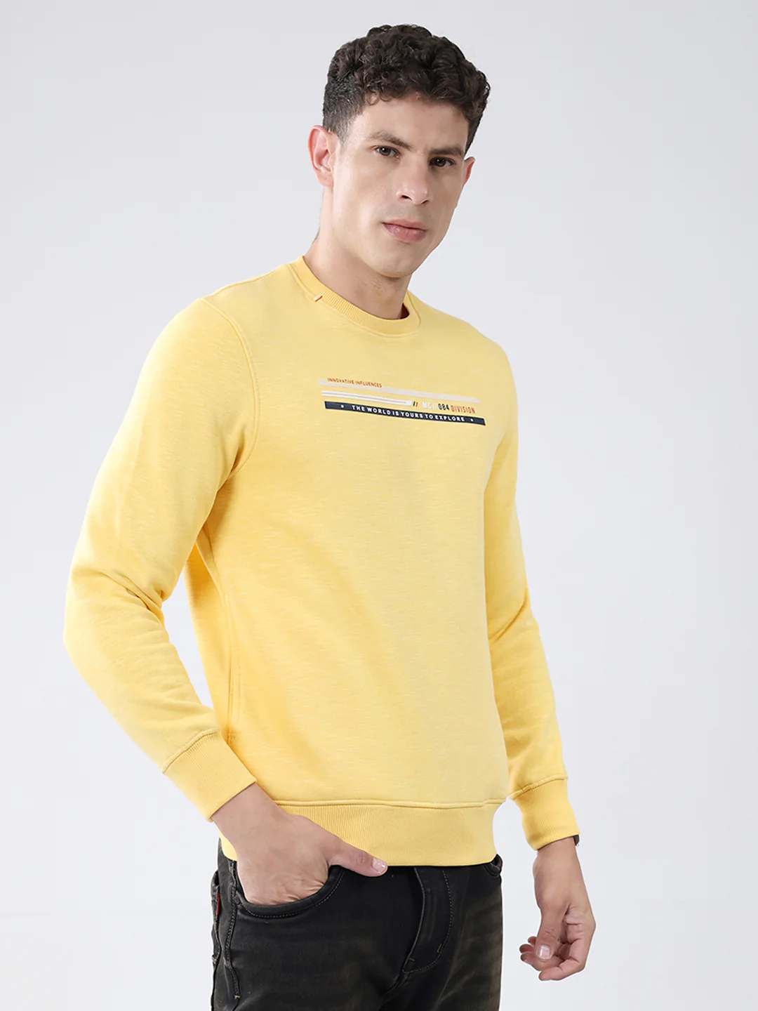 Men Yellow Solid Round Neck Full Sleeve Sweatshirt - Image 4