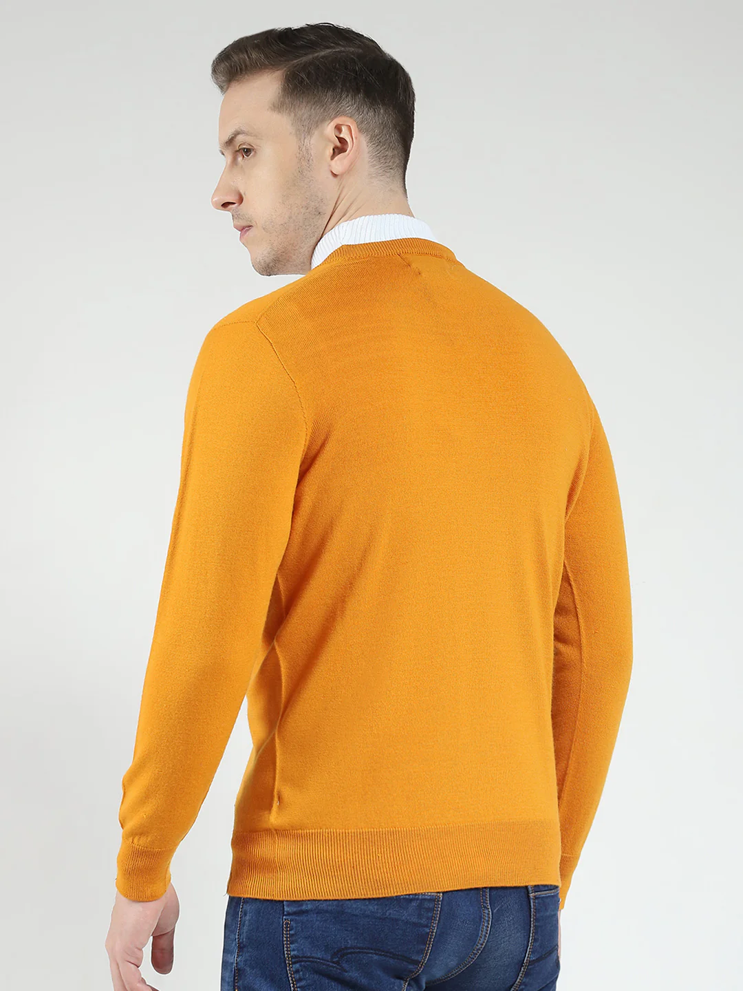 Men Yellow Solid V Neck Full Sleeve Pullover - Image 5