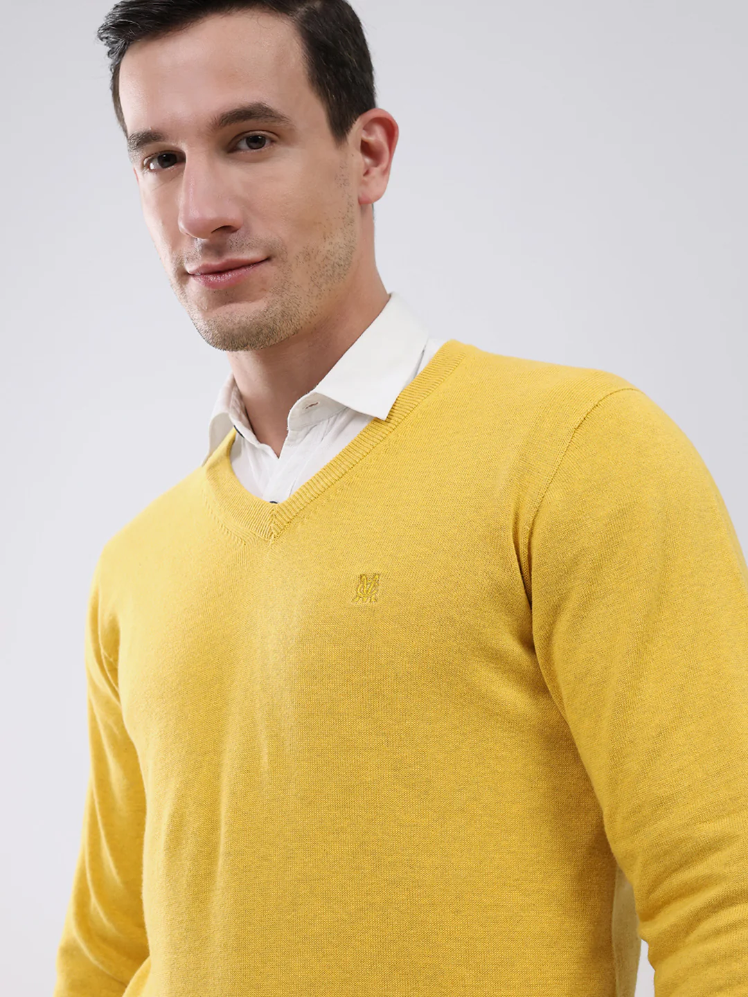 Men Yellow Solid V Neck Full Sleeve Pullover - Image 6
